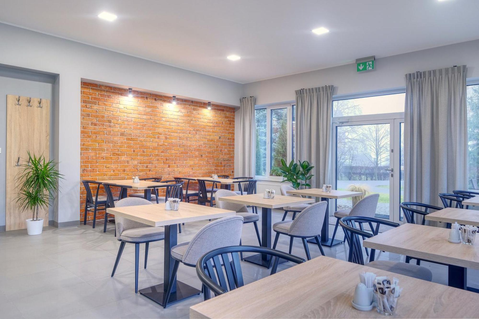 Lawendowy Dwor Bed & Breakfast Pszczolki Exterior photo